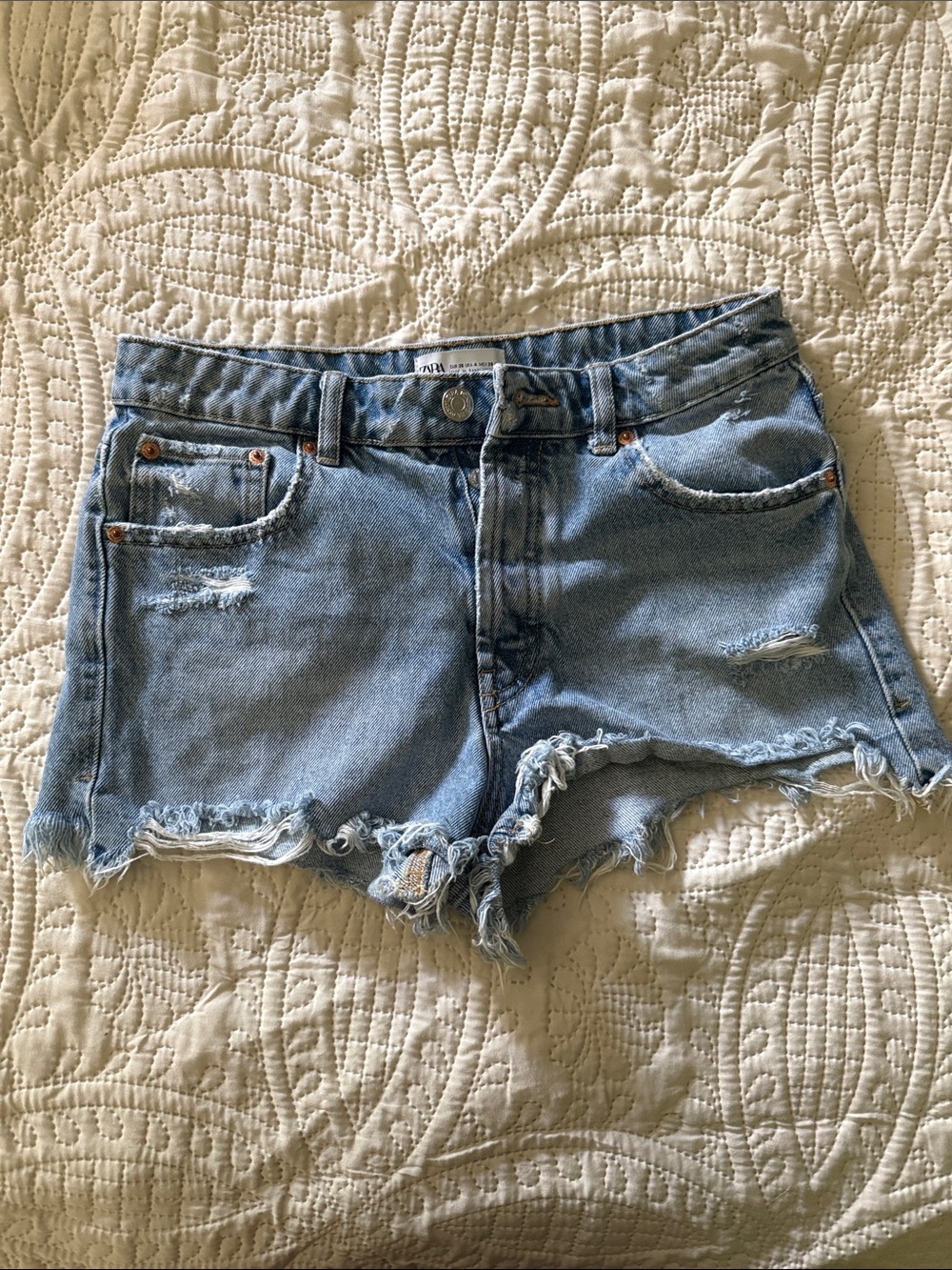 Zara Light Blue Distressed Denim Cutoff Shorts - size 4